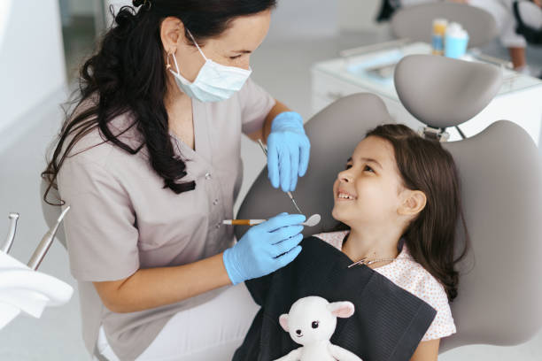 Best Emergency Dentist for Knocked-Out Tooth in Westlake Vlage, IL